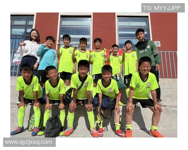 选择你心目中的足球明星你会选谁来代表你的球队